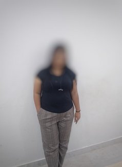 Sasha - escort in New Delhi Photo 4 of 4