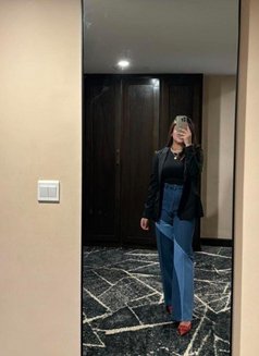 Russian Escorts Aerocity 965O332596 - Agencia de putas in New Delhi Photo 10 of 12