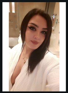 Russian Escorts Jaipur - puta in Jaipur Photo 2 of 5