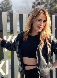 Russian Escorts - escort in Gurgaon Photo 9 of 9