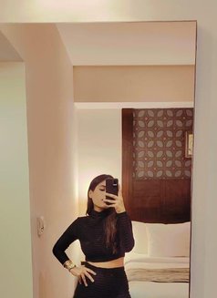 Russian Exclusive Direct Payment Simmi - escort in Chennai Photo 9 of 9