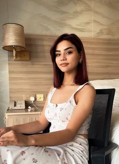 Russian girl Olga - escort in Muscat Photo 14 of 17