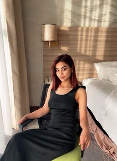 Russian girl Olga - escort in Muscat Photo 15 of 17