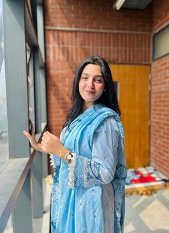 Russian Girls Available Chandigarh - escort in Chandigarh Photo 2 of 2
