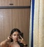 Russian Girls Available Kochi - puta in Kochi Photo 1 of 2