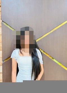 Russian Girls Available - puta in Kolkata Photo 2 of 2