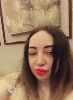 Russian Hot - escort in Al Manama Photo 3 of 3