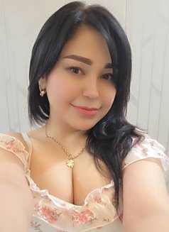 Russian Escorts Service Mahipalpur or A - escort in New Delhi Photo 4 of 7