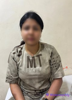 Russian Jenifer - escort in Mumbai Photo 1 of 1