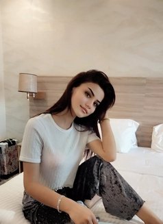 Russian lady young in muscat - escort in Muscat Photo 11 of 12