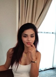 Russian lady young in muscat - escort in Muscat Photo 3 of 27