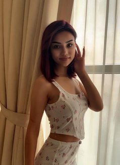 Russian lady young in muscat - escort in Muscat Photo 11 of 14