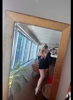 Russian Luissa - puta in İstanbul Photo 23 of 23