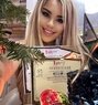 Russian Porn Star - escort in London Photo 28 of 30