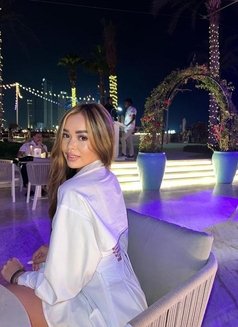 Russian Milana - puta in Riyadh Photo 10 of 10