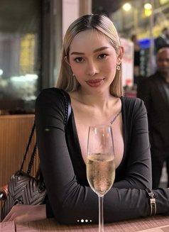 Cheska - escort in Tokyo Photo 10 of 21