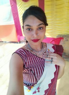 Russian Pari - Acompañantes transexual in Kolkata Photo 9 of 9