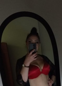 Russian R. - escort in Dubai Photo 9 of 9