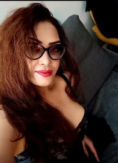 Russian R. - escort in Dubai Photo 8 of 8