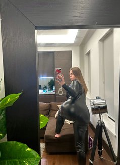 Russian 🇷🇺 Rayana 🟢First Time in CT - puta in Cape Town Photo 15 of 30