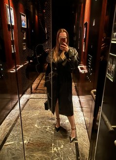 Russian 🇷🇺 Rayana 🟢First Time in CT - puta in Cape Town Photo 20 of 30