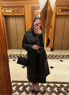 Russian 🇷🇺 Rayana 🟢First Time in CT - puta in Cape Town Photo 21 of 30