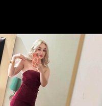Indian | Russian | Real Escort gurgaon - puta in Gurgaon Photo 5 of 5