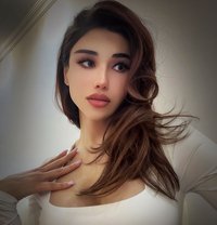 Russian shemale - Transsexual escort in İstanbul Photo 16 of 16