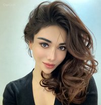 Russian shemale - Transsexual escort in İstanbul Photo 17 of 17