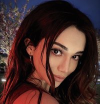 Russian shemale - Transsexual escort in İstanbul