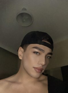 Russian Sweet Boy - Male escort in Al Manama Photo 3 of 9
