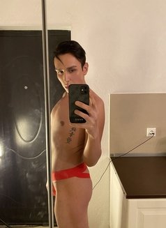 Russian Twink - Male escort in Riyadh Photo 10 of 12