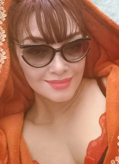 Russianmilf - puta in Dubai Photo 7 of 10