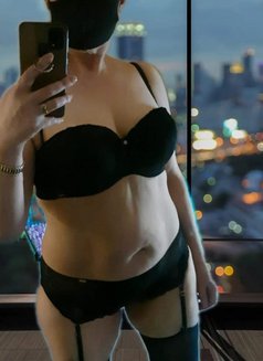 Russianmilf - puta in Dubai Photo 9 of 10
