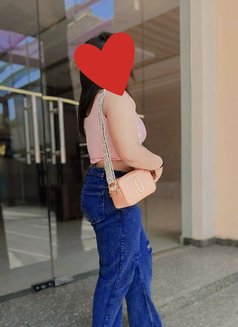 Simran Independent available in gurgaon - escort in Gurgaon Photo 7 of 7