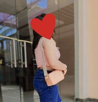 Simran Independent available in gurgaon - escort in Gurgaon