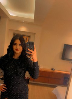 Russians Nd Indian Top Class Models - escort in Chennai Photo 3 of 3