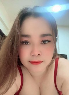 Russy - escort in Muscat Photo 1 of 4