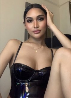 RUTH ORIENTAL - Transsexual escort in Manila Photo 1 of 29