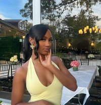 Ruth, From Namibia 🇳🇦 - puta in Kathmandu Photo 1 of 3