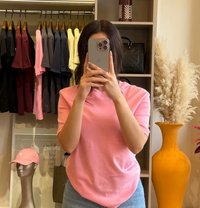 Rutu - puta in Gurgaon