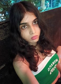 Ruvika - Acompañantes transexual in Bangalore Photo 2 of 5