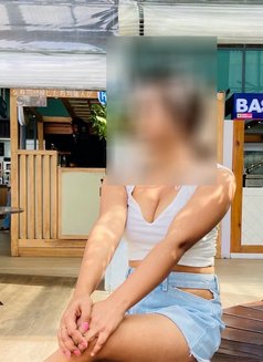 Ruwani 20yrs - escort in Colombo Photo 1 of 6