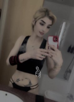 Ruya - escort in Muscat Photo 16 of 16