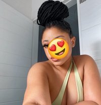 Rwandan snack 🥵 - escort in Muscat