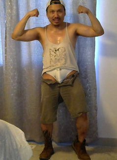 Ryan Khristopher - Male escort in Edmonton Photo 10 of 11