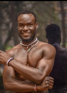 Ryan Obize - Male escort in Kisumu Photo 3 of 7