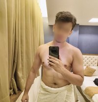 Ryan - the dick wiggler - Male escort in New Delhi