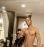 Ryan Xl - Acompañantes masculino in Bangkok Photo 1 of 3