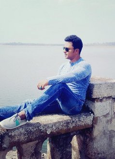 Ryan0295 - Acompañantes masculino in Bangalore Photo 2 of 2